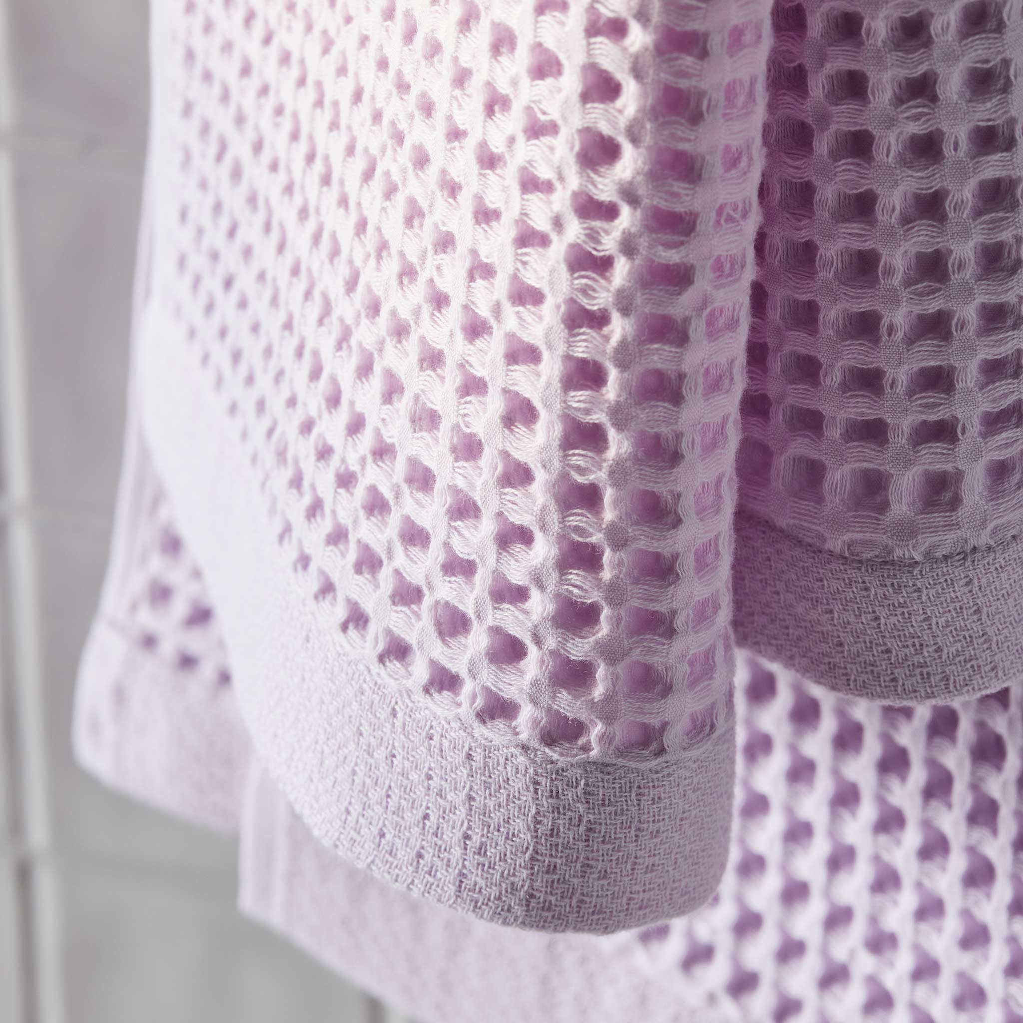 Dreamweave Waffle Bath Sheet Bundle - Image 28