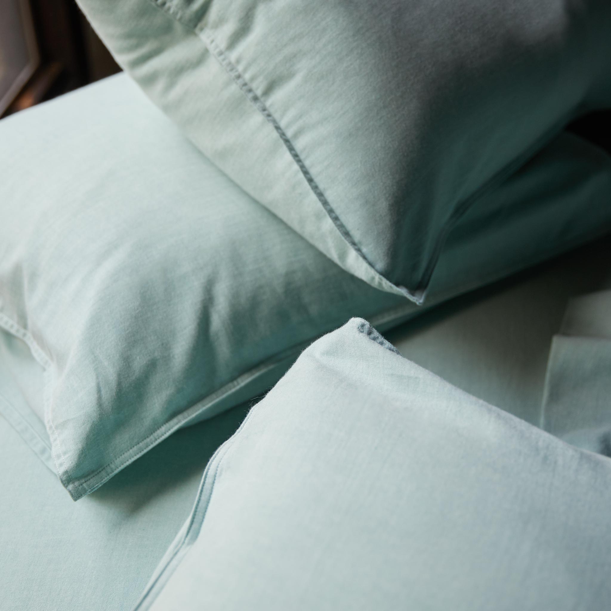 Heathered Cashmere Pillowcases - Last Call - Image 15