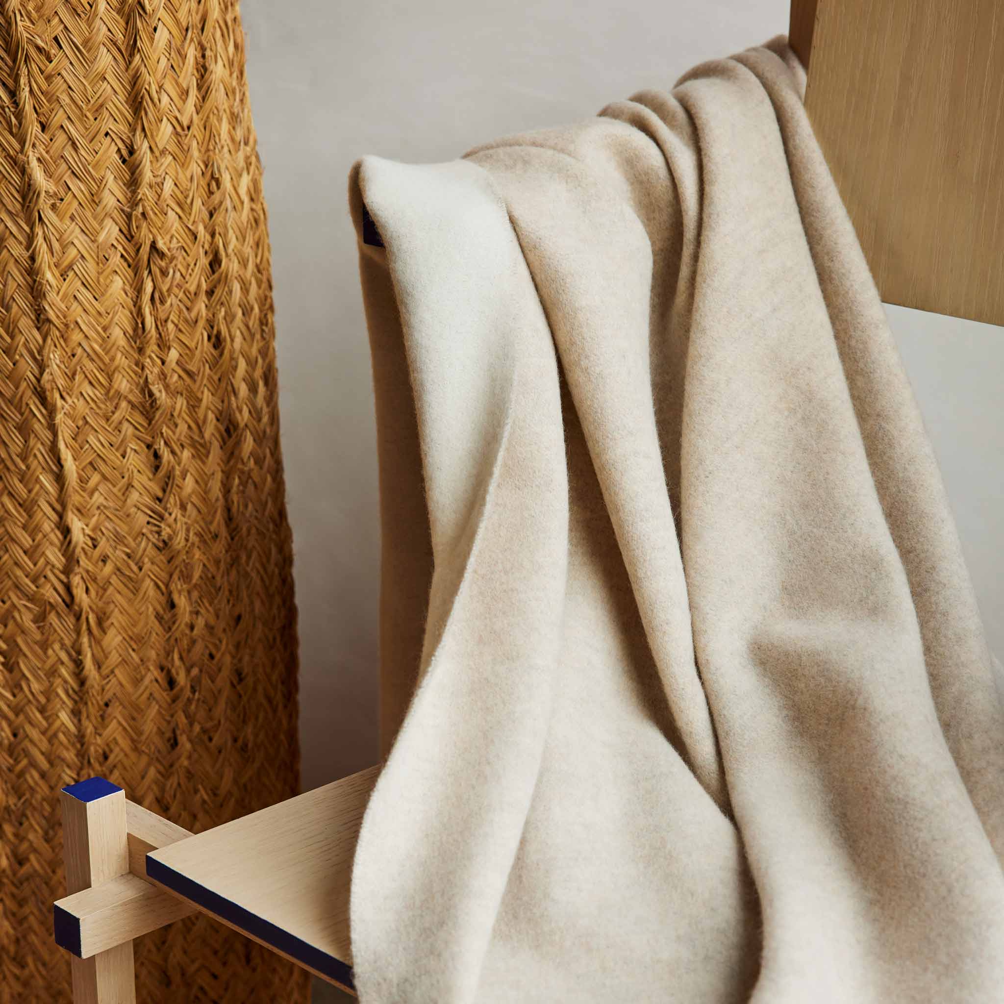 Two-Toned Lambswool Throw Blanket - Image 10