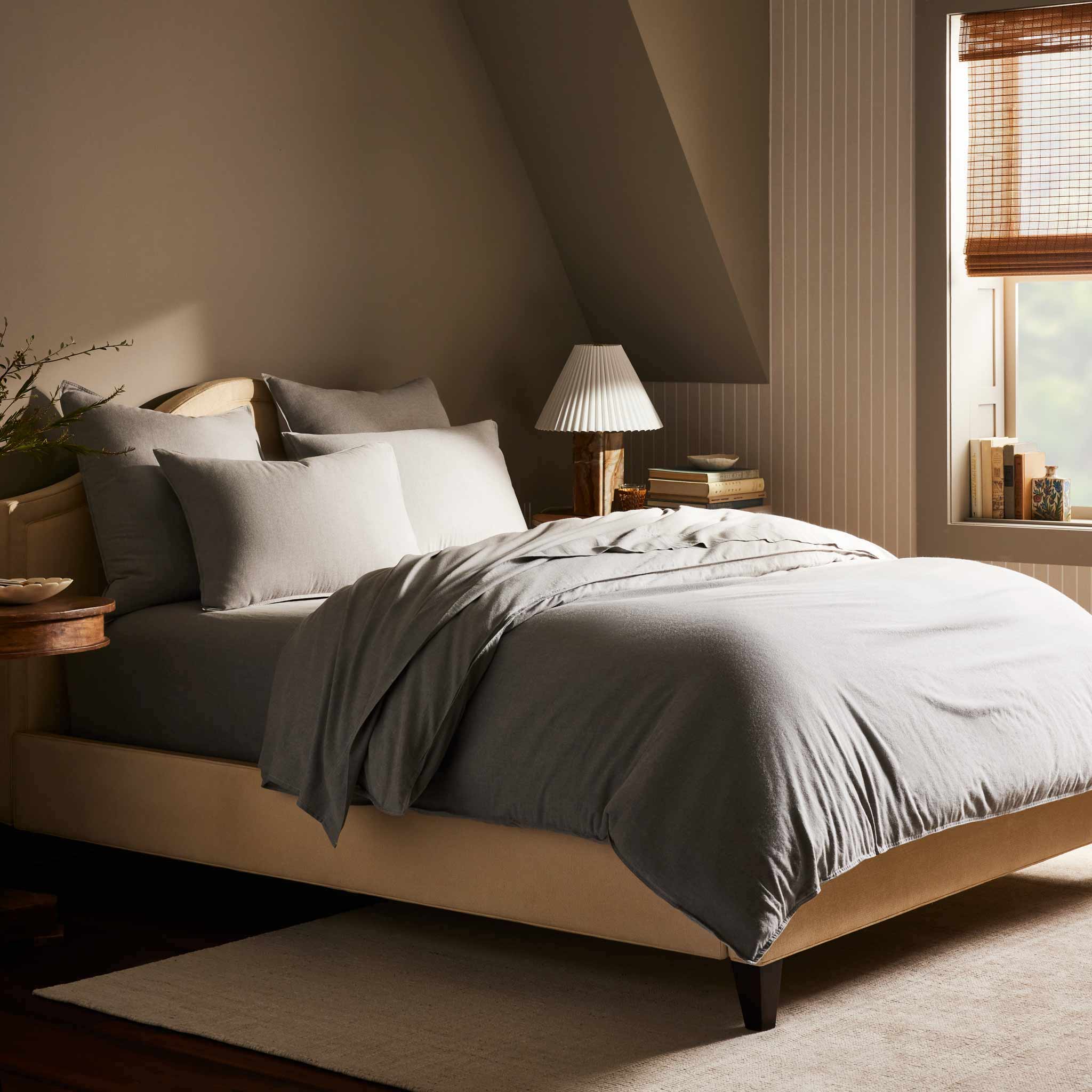 Heathered Cashmere Pillowcase Set - Image 17