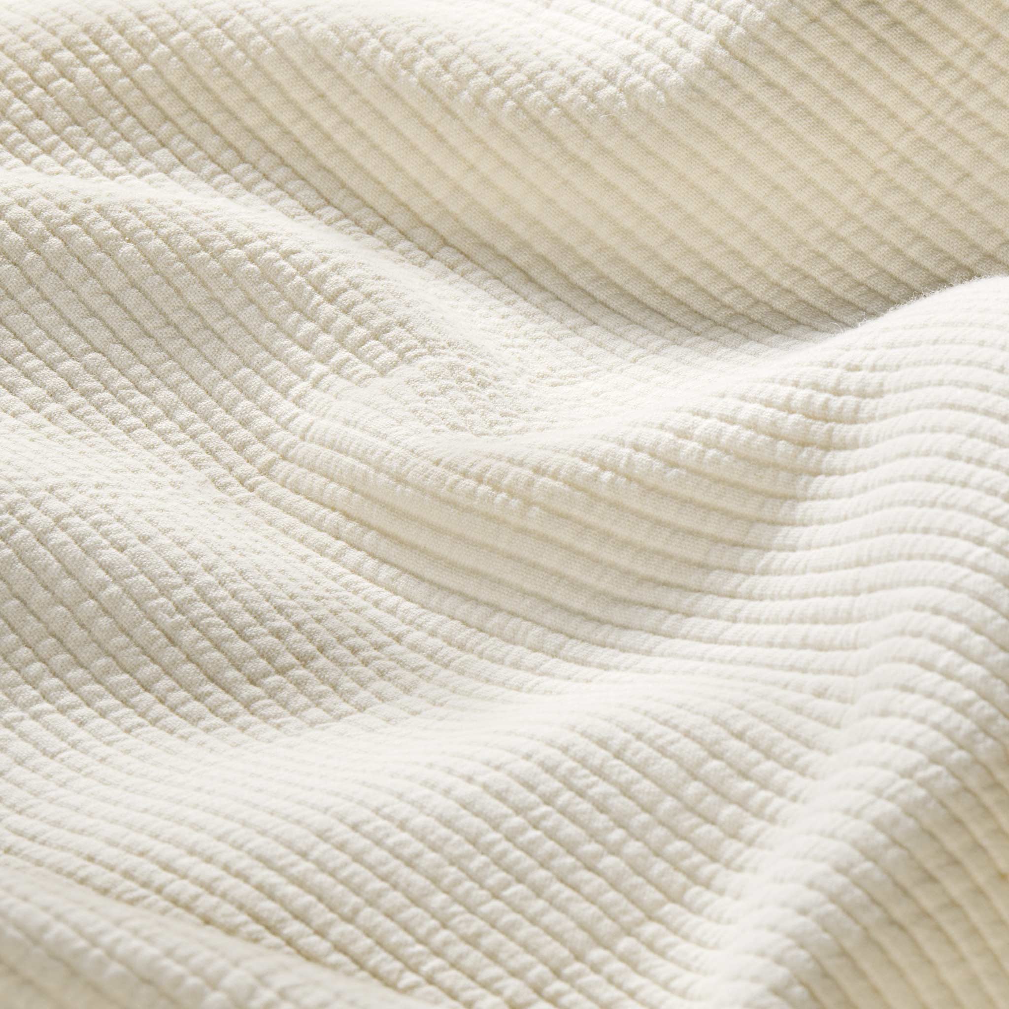 Ribbed Matelasse Quilt - Image 14