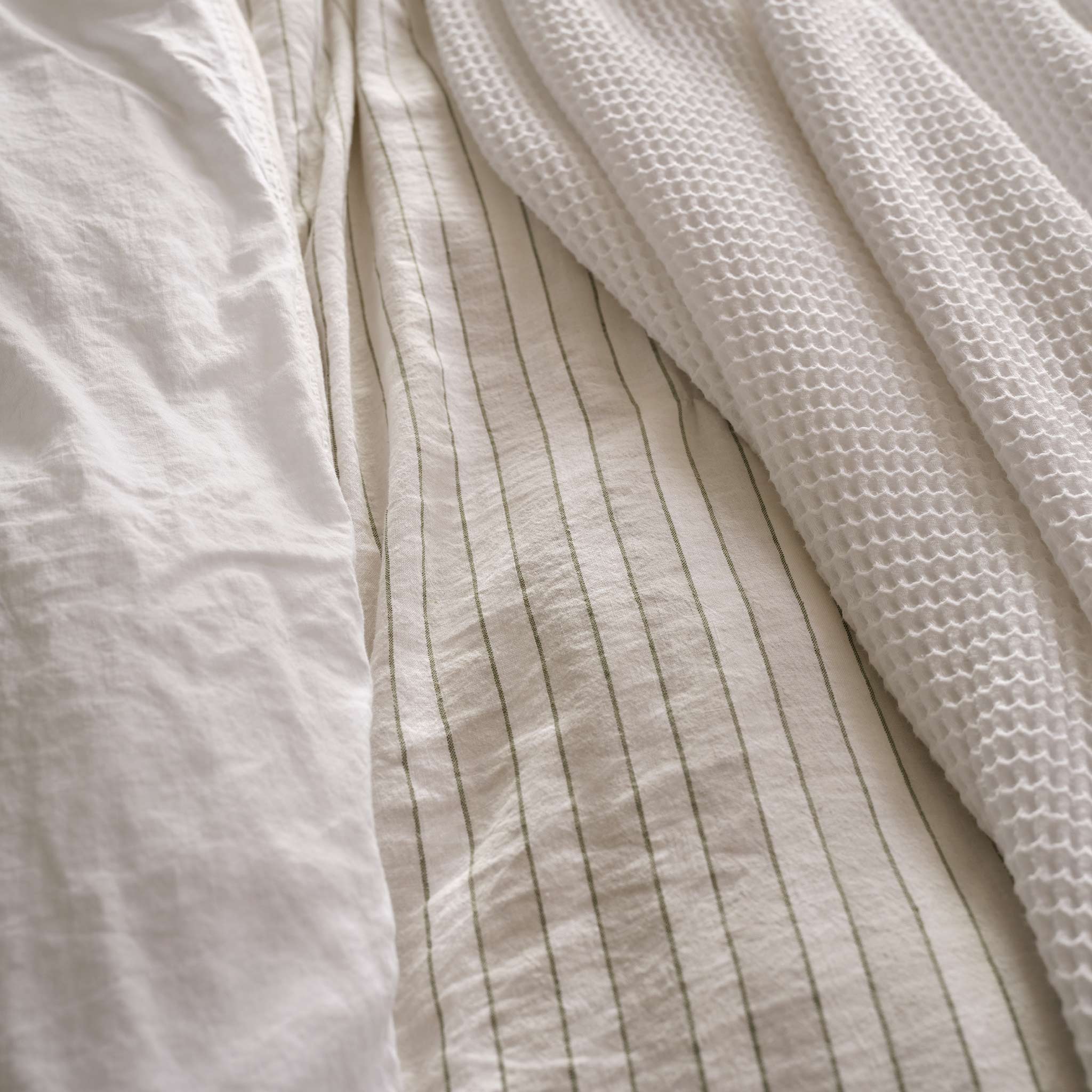 Dreamweave Waffle Throw Blanket - Image 8