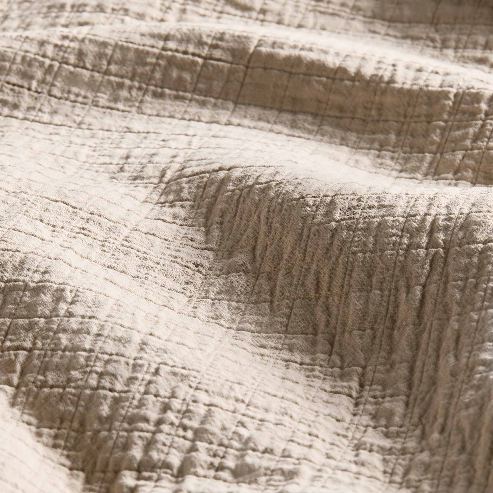 Weekend Wash Bed Blanket - Image 6