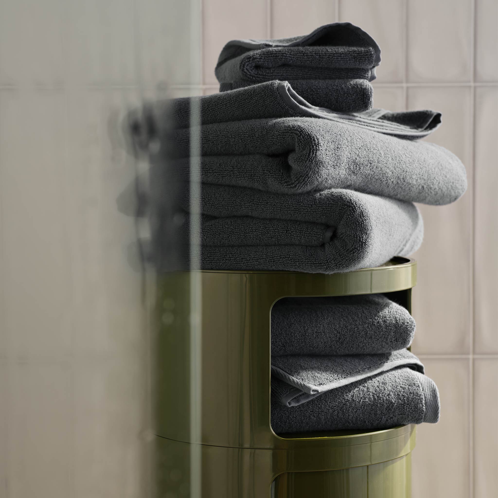 Plush Turkish Cotton Set of 4 Bath Towel Bundle - Image 23