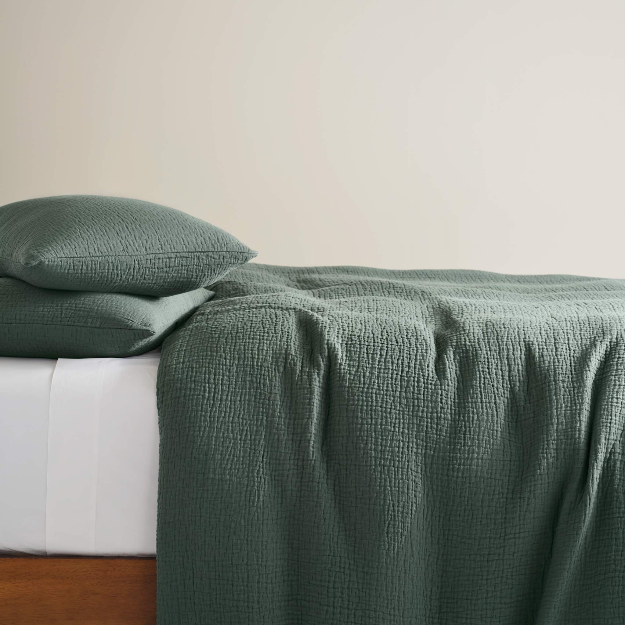 Breezeweave Crinkle Cotton Sham Set - Image 17