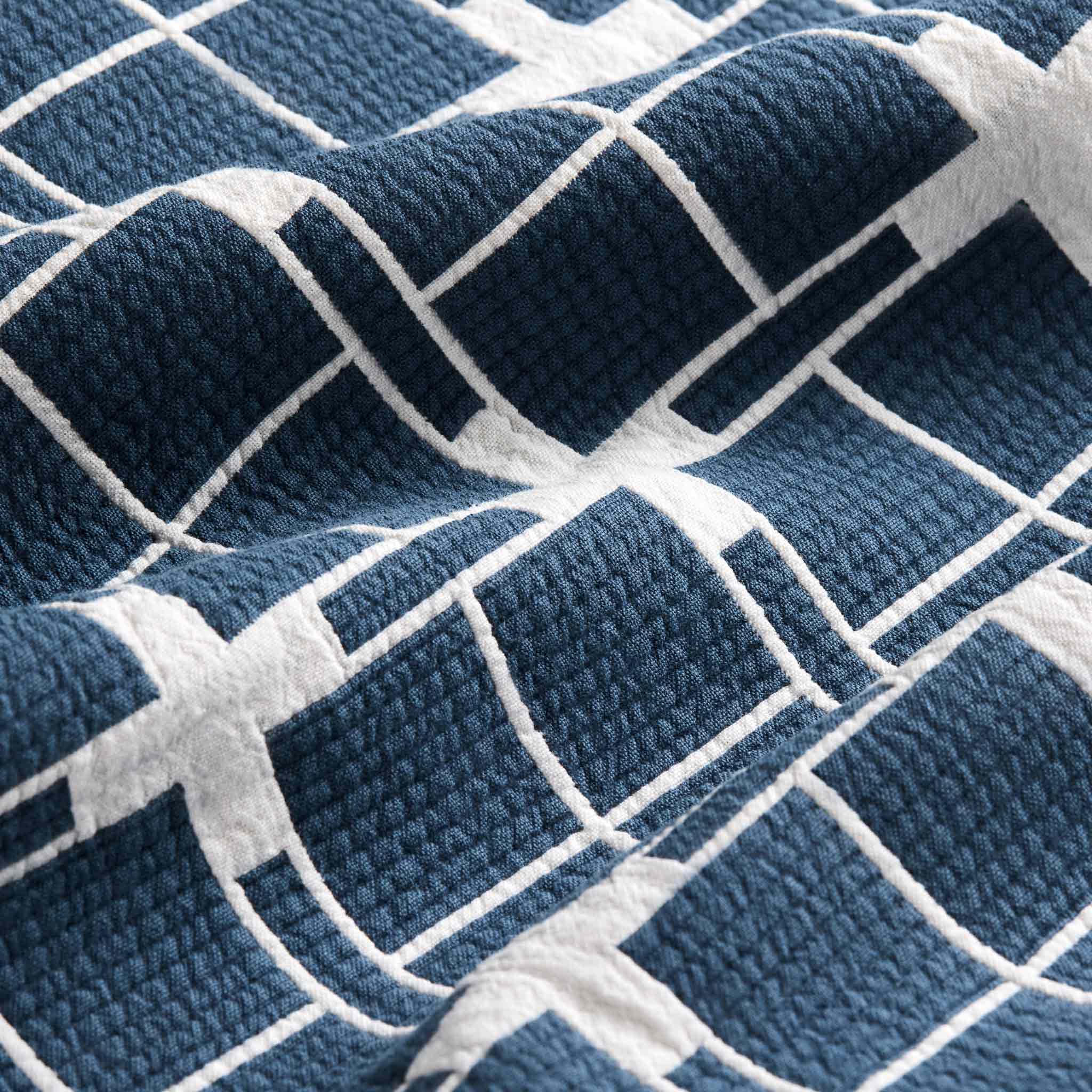 Ribbed Matelasse Quilt - Image 30