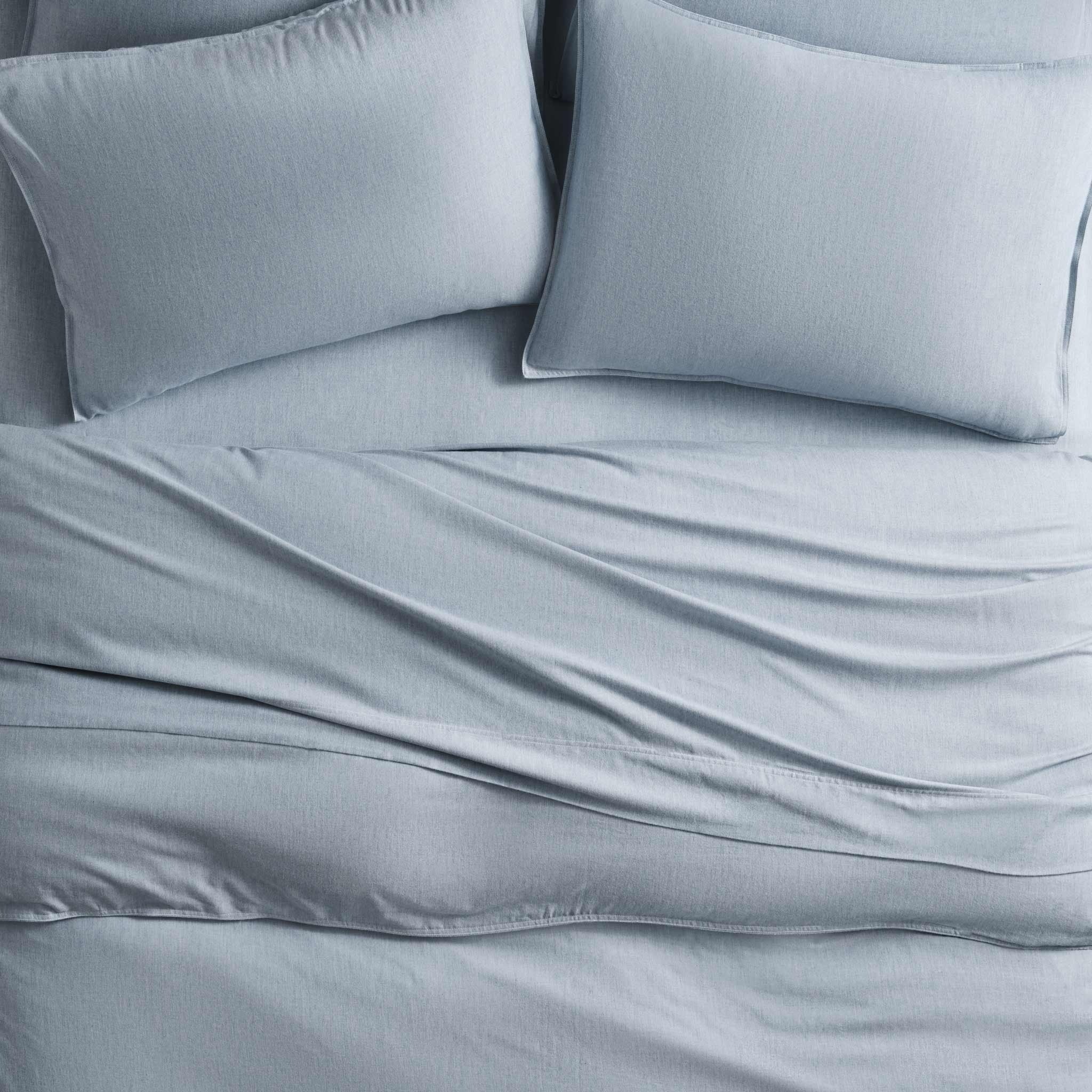 Heathered Cashmere Bedding Move-In Bundle - Image 23