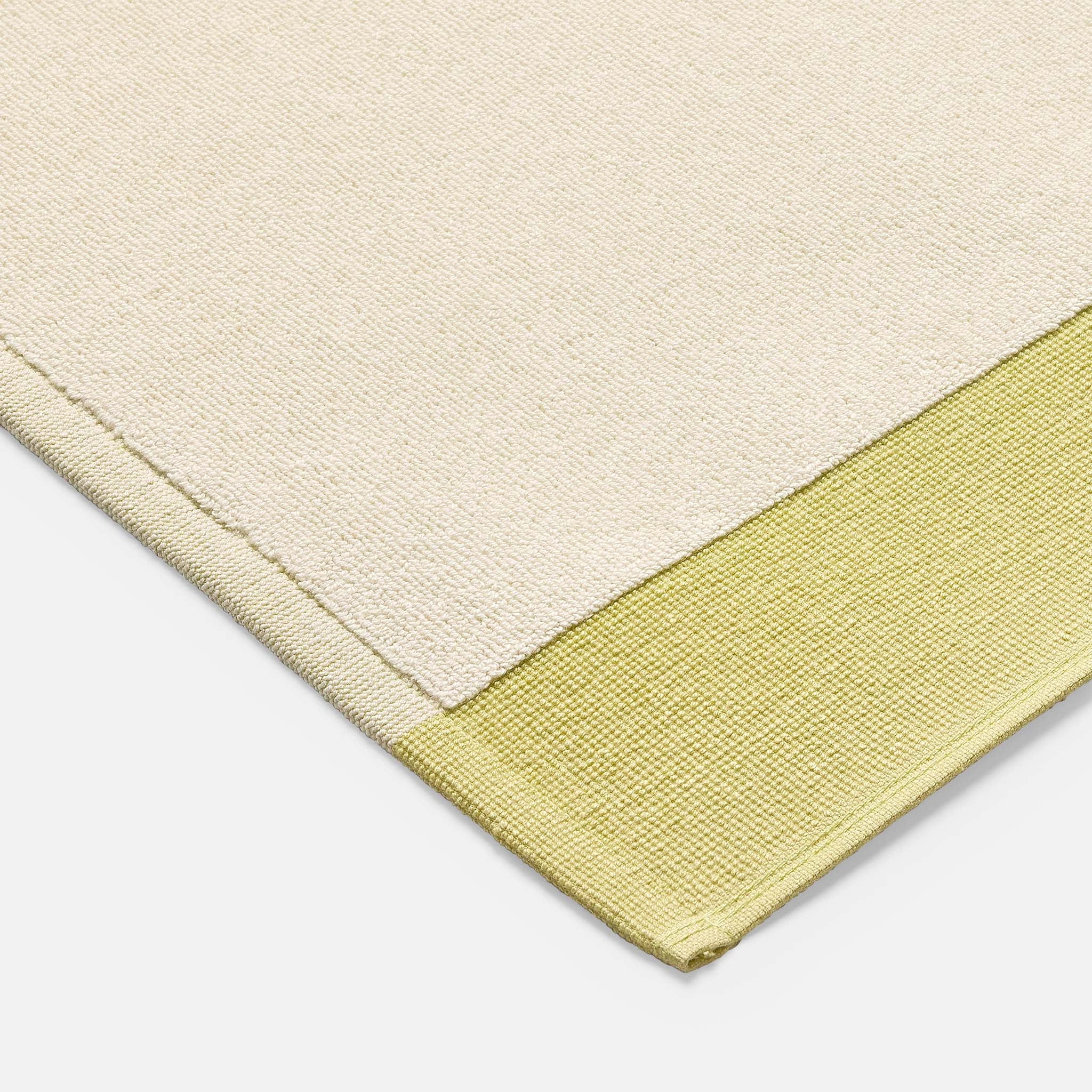 Plush Bath Mat - Image 12