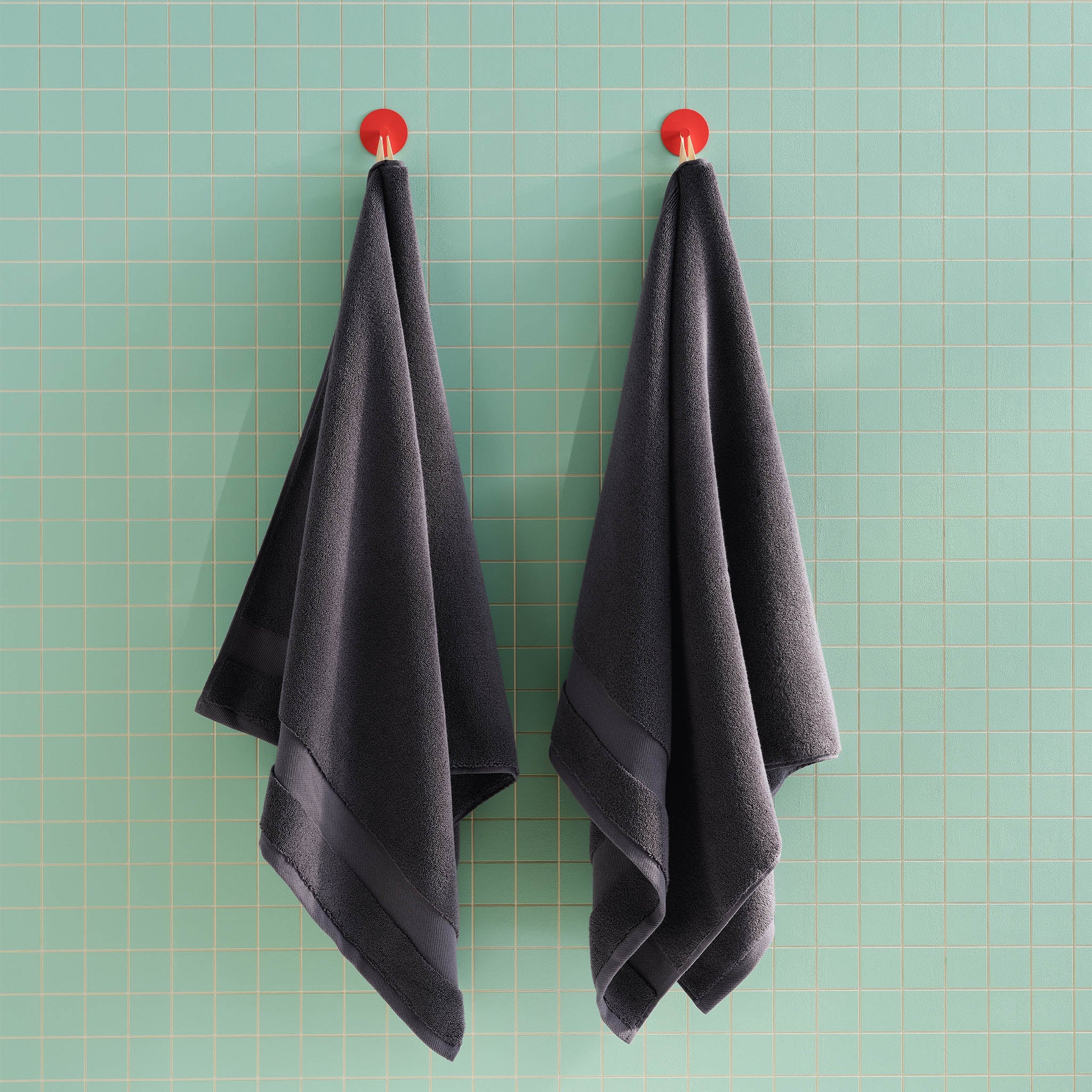 Super-Plush Towel and Robe Bundle - Image 16