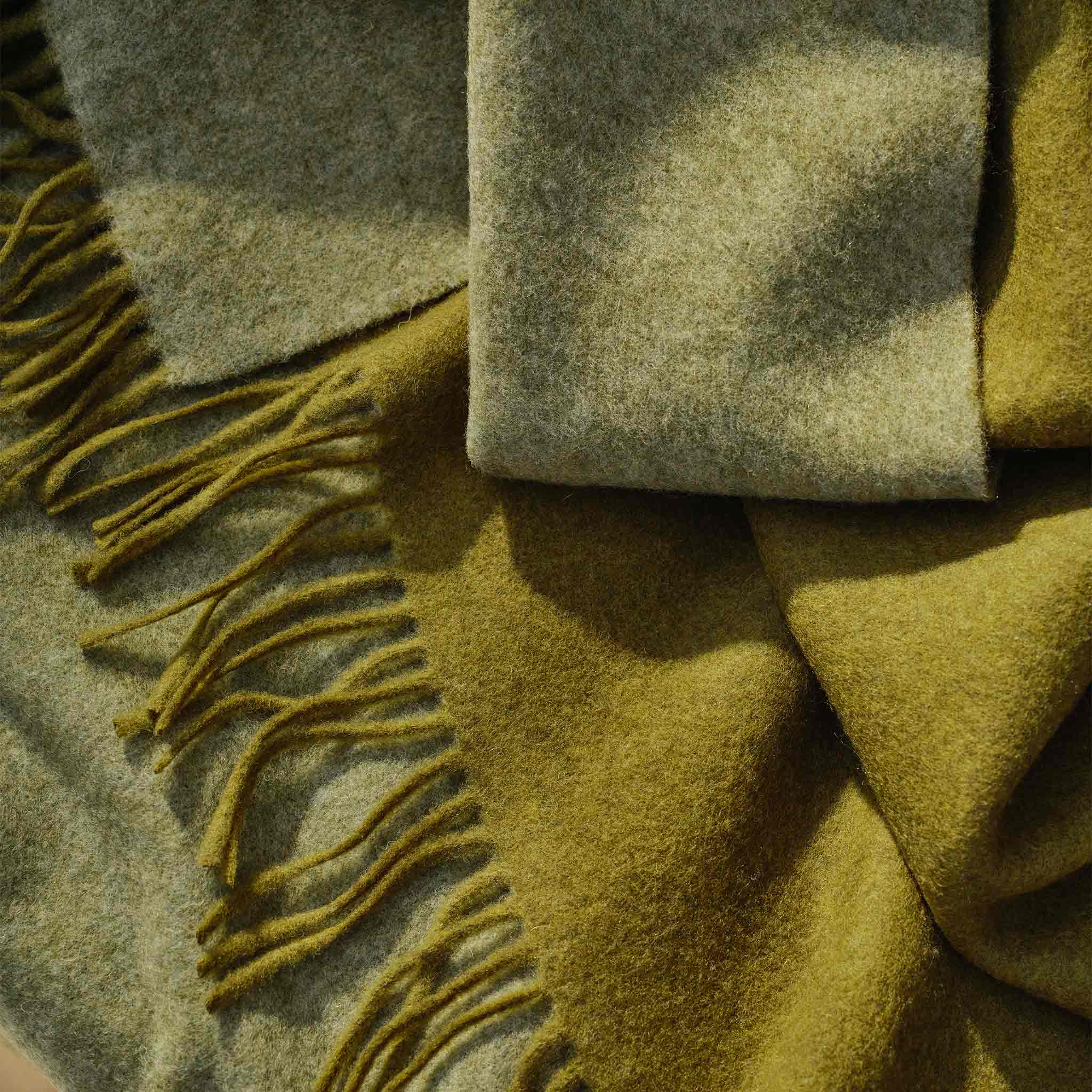 Two-Toned Lambswool Throw Blanket - Image 26
